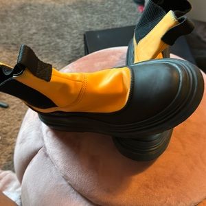 Kids Zara boots. I love these.